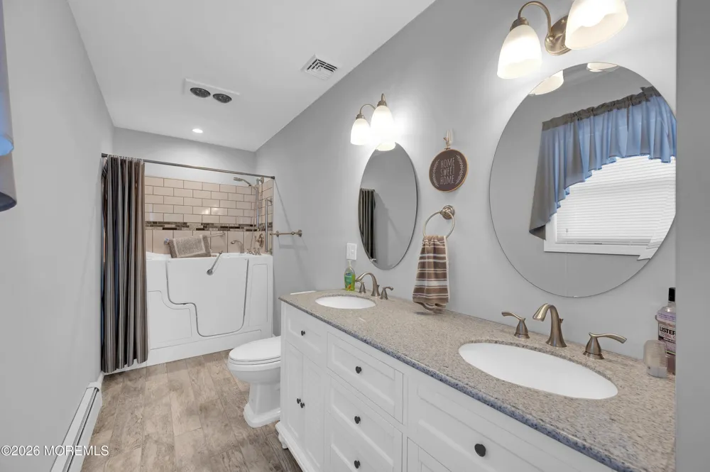 8 Gorginio Drive Toms River, NJ 08757