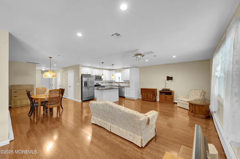 8 Gorginio Drive Toms River, NJ 08757