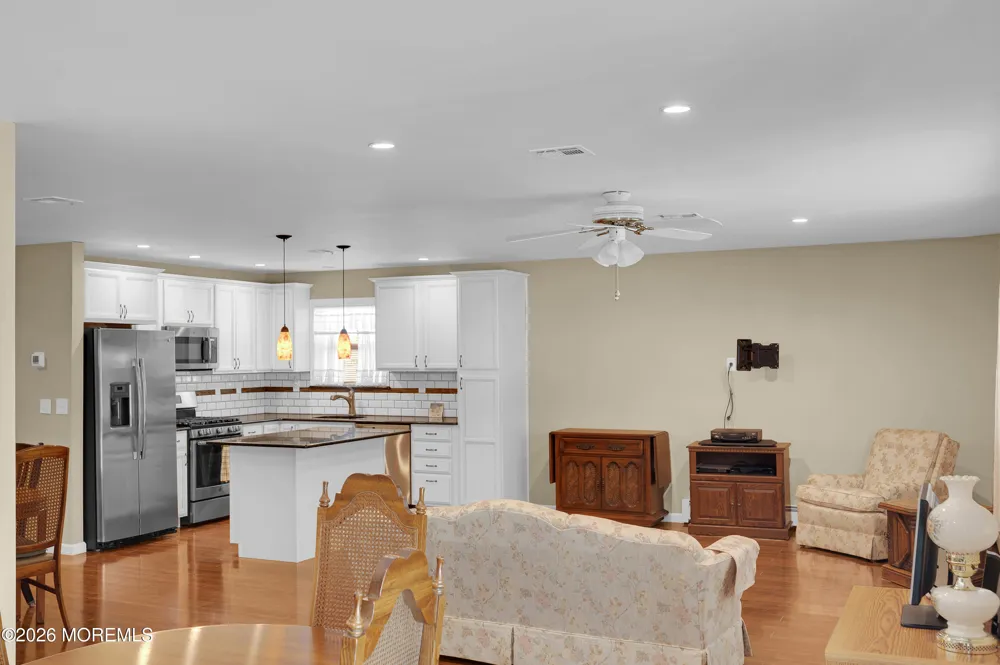 8 Gorginio Drive Toms River, NJ 08757