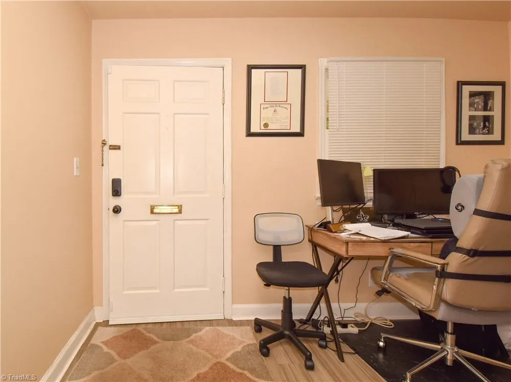2890 Carriage Drive #D Winston-Salem, NC 27106