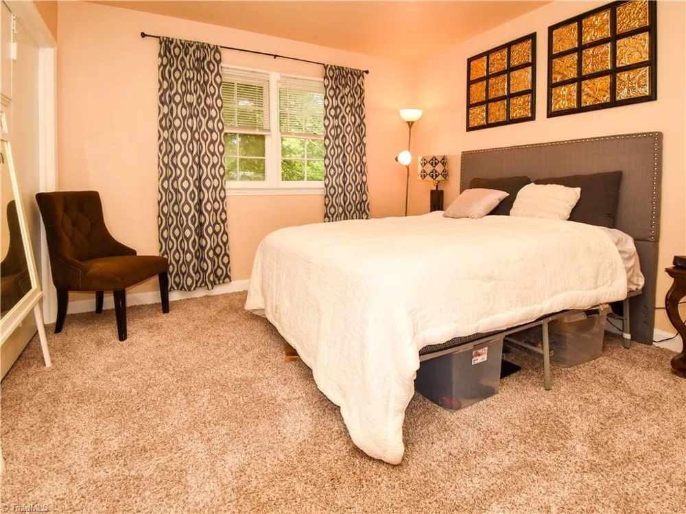 2890 Carriage Drive #D Winston-Salem, NC 27106