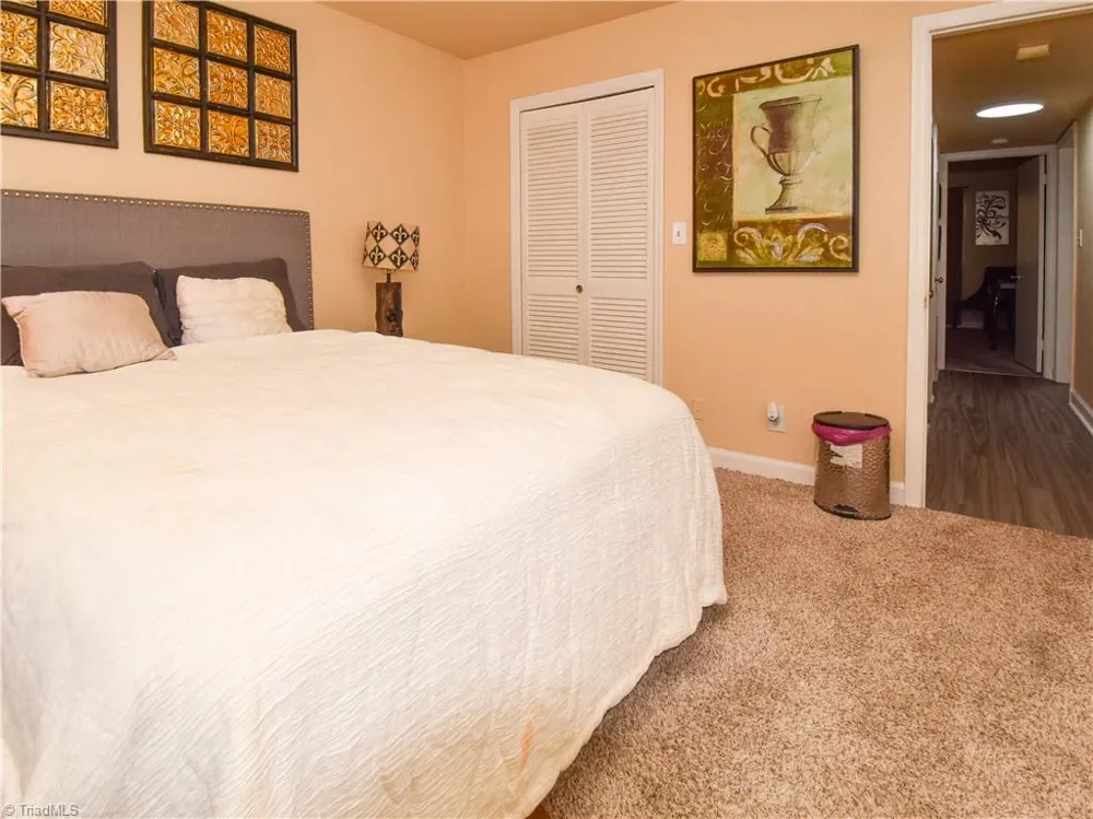 2890 Carriage Drive #D Winston-Salem, NC 27106