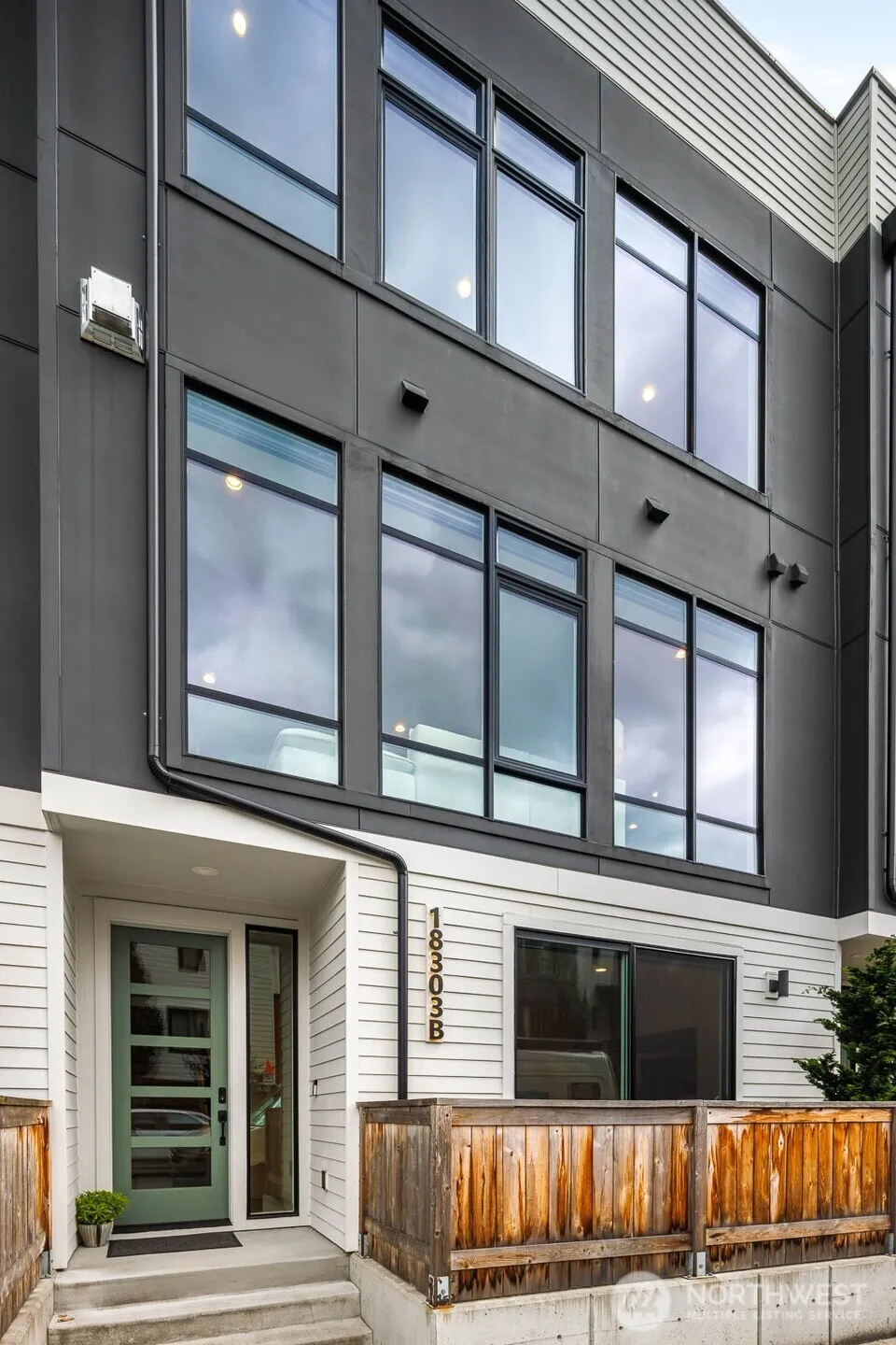 18303 96th Avenue NE #B Bothell, WA 98011