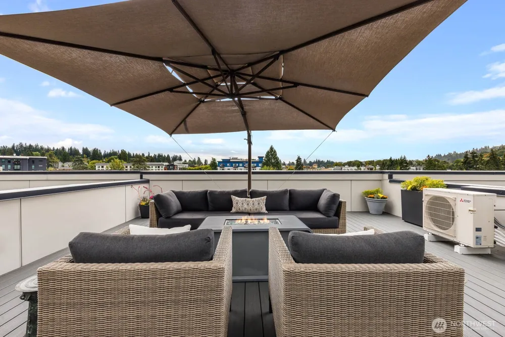 18303 96th Avenue NE #B Bothell, WA 98011