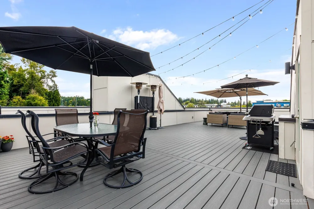 18303 96th Avenue NE #B Bothell, WA 98011