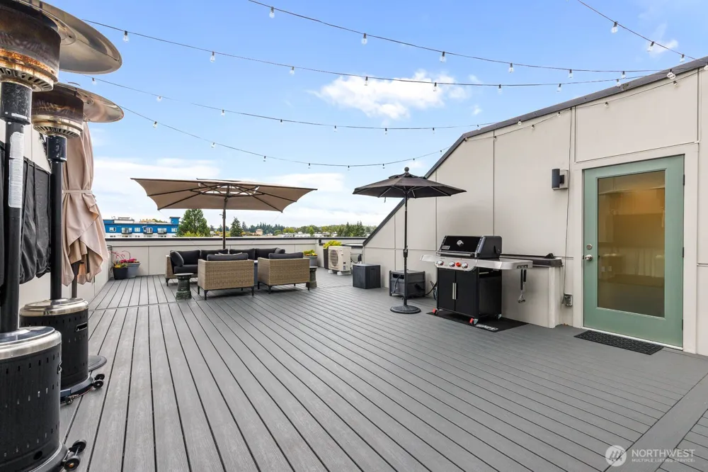 18303 96th Avenue NE #B Bothell, WA 98011