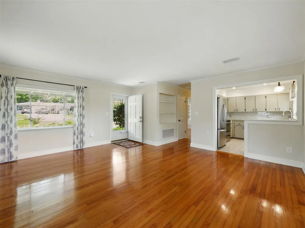 1426 CRESTVIEW DRIVE Mount Dora, FL 32757