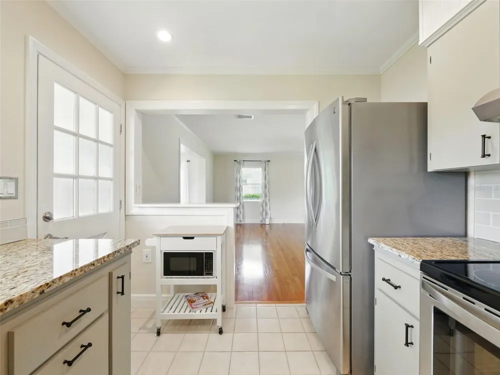 1426 CRESTVIEW DRIVE Mount Dora, FL 32757