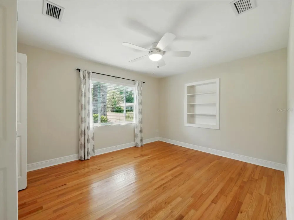 1426 CRESTVIEW DRIVE Mount Dora, FL 32757