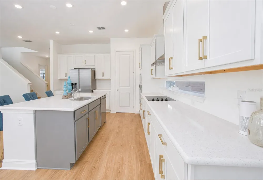 10133 PEEBLES STREET Orlando, FL 32827