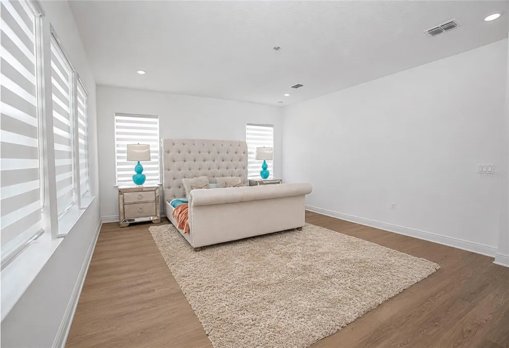 10133 PEEBLES STREET Orlando, FL 32827