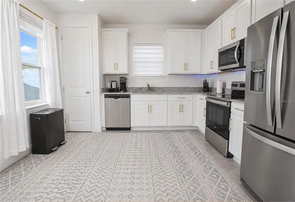 10133 PEEBLES STREET Orlando, FL 32827