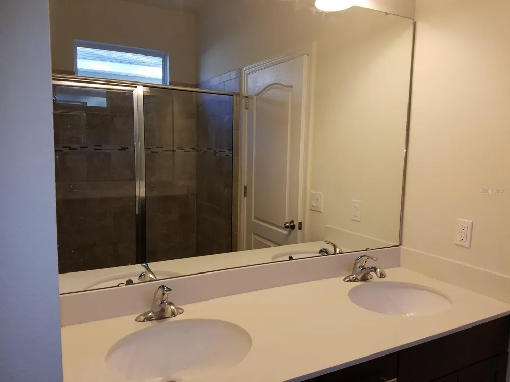 14638 TRAPPER  RD Orlando, FL 32837