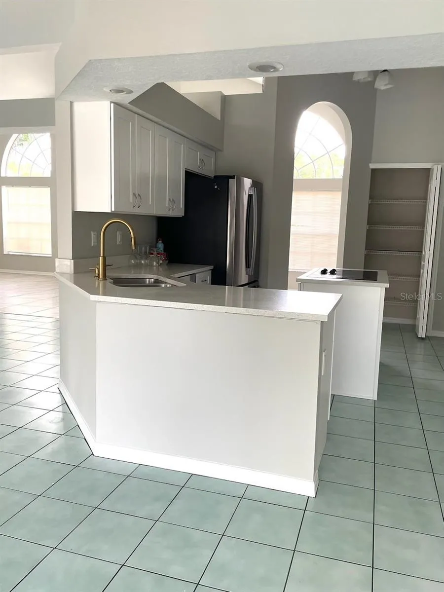 12101 ROSELAND DRIVE New Port Richey, FL 34654