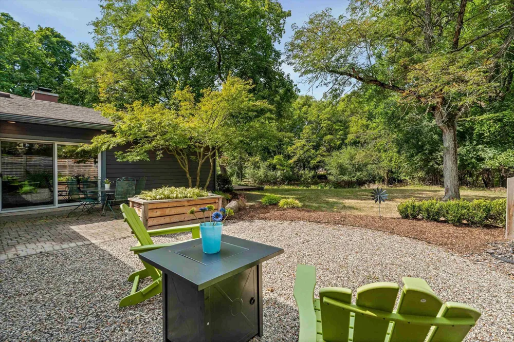 32205 Eastlady Drive Beverly Hills Village, MI 48025