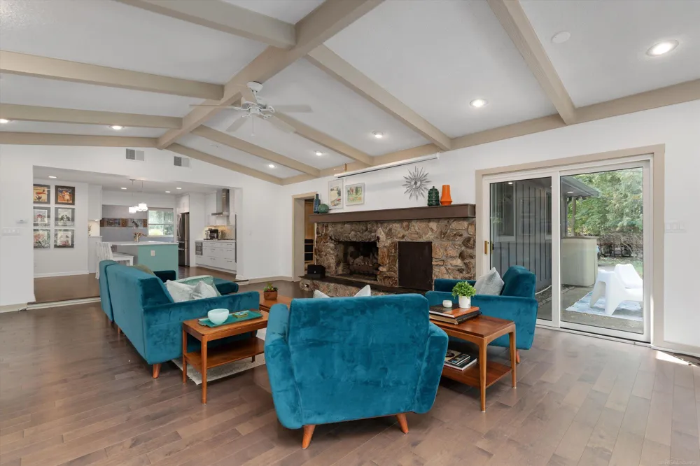 32205 Eastlady Drive Beverly Hills Village, MI 48025