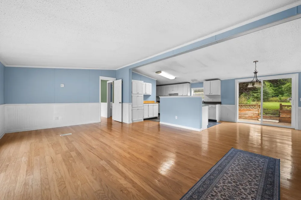 10810 S Orchard Way Elmwood Charter Township, MI 49684