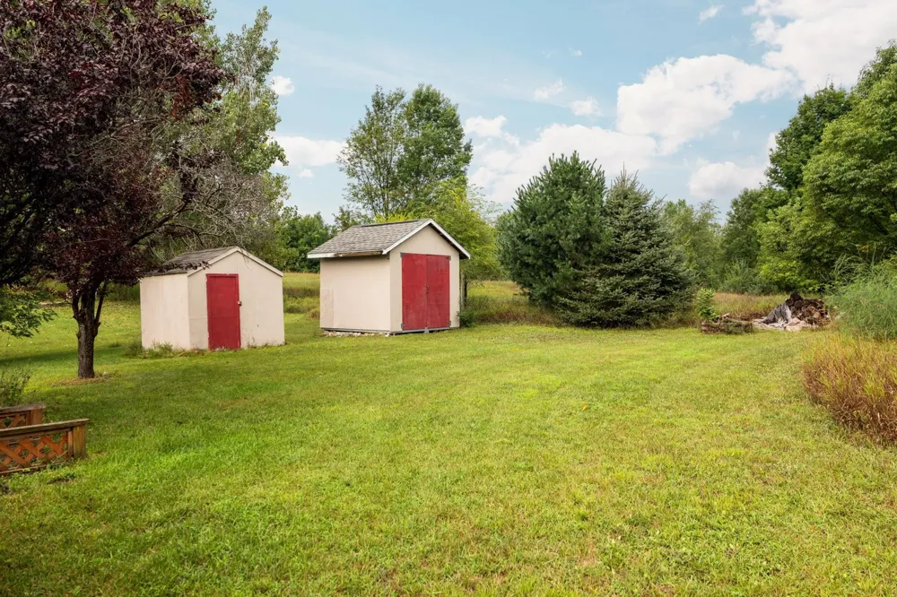 10810 S Orchard Way Elmwood Charter Township, MI 49684
