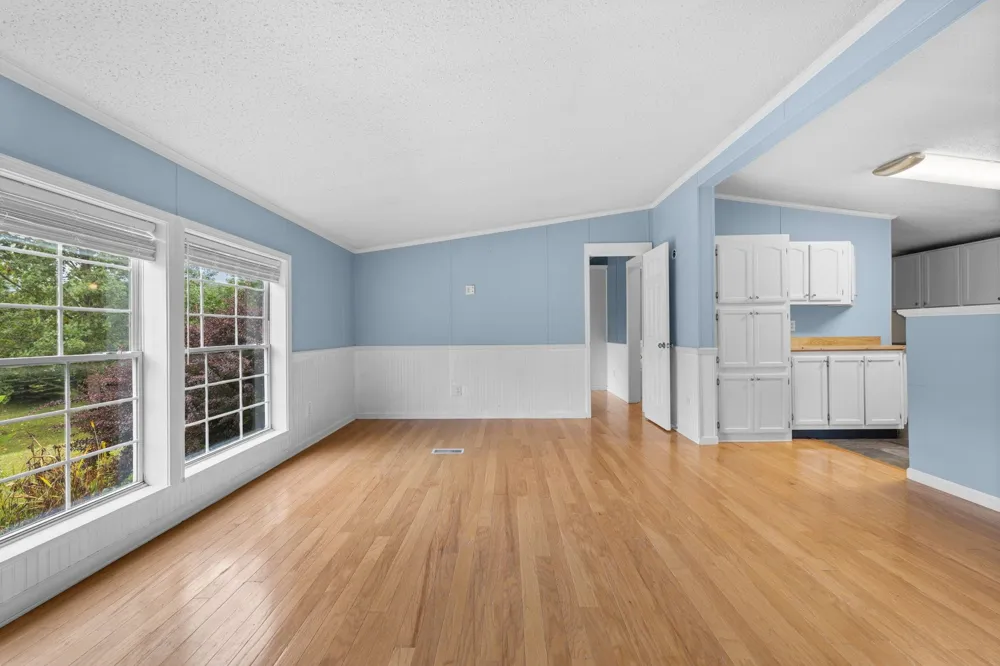 10810 S Orchard Way Elmwood Charter Township, MI 49684