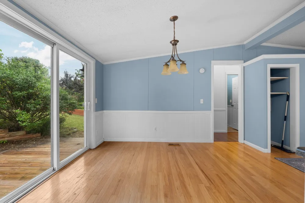 10810 S Orchard Way Elmwood Charter Township, MI 49684
