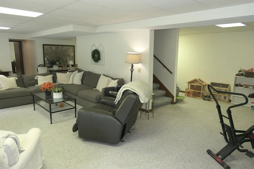 10859 W Blanchard Road Rolland Township, MI 49310