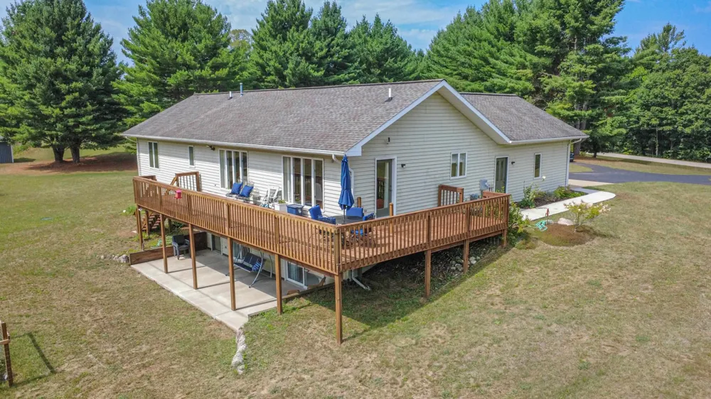 10859 W Blanchard Road Rolland Township, MI 49310