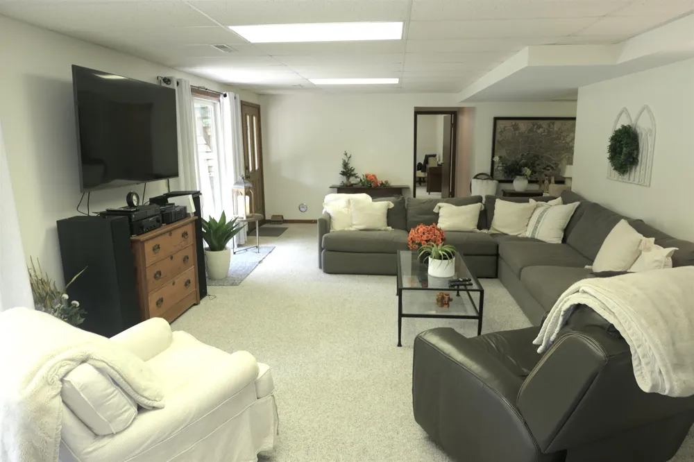 10859 W Blanchard Road Rolland Township, MI 49310