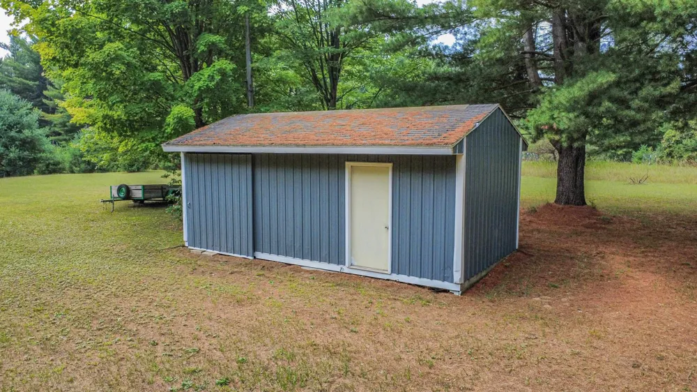 10859 W Blanchard Road Rolland Township, MI 49310