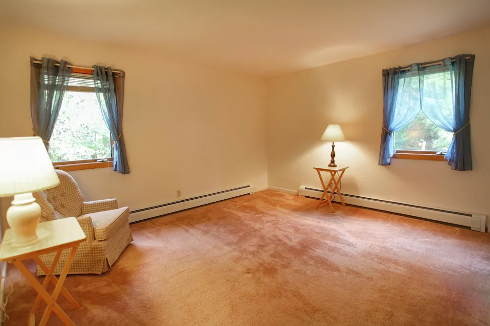 516 Fenton Street Paradise Township, MI 49649