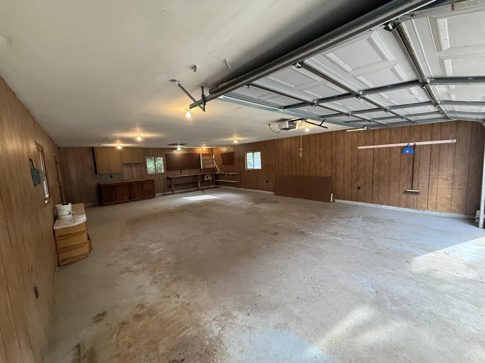 516 Fenton Street Paradise Township, MI 49649