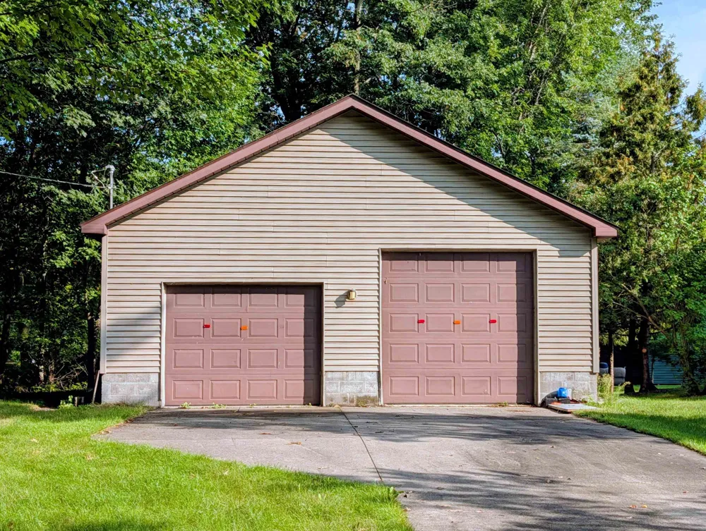 4092 E Michigan Avenue Sims Township, MI 48703