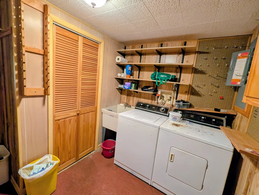 4092 E Michigan Avenue Sims Township, MI 48703