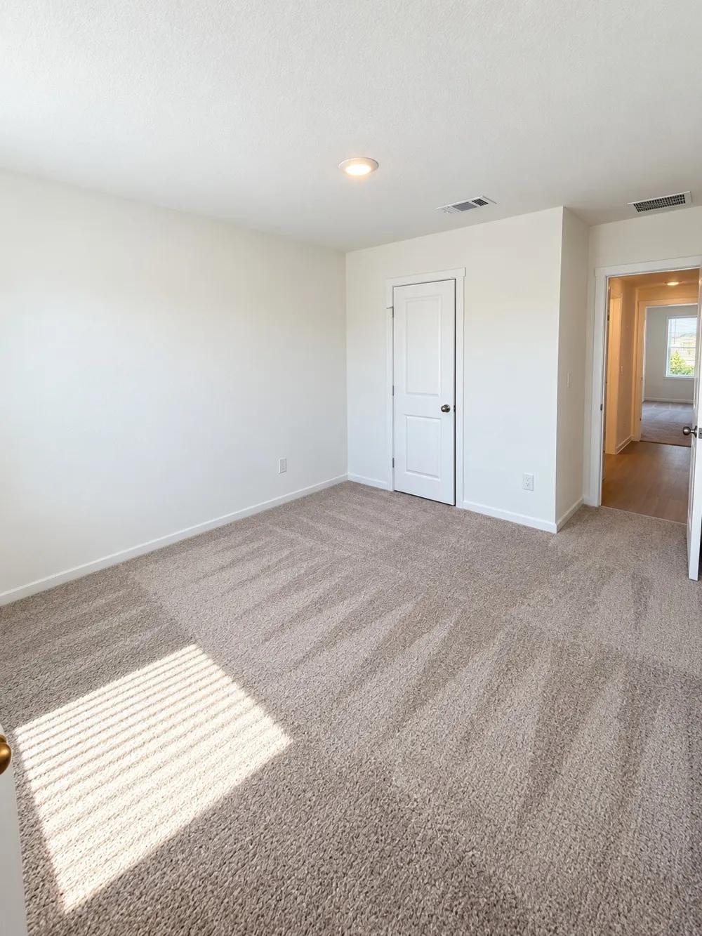 127 Jura Pass Kyle, TX 78640