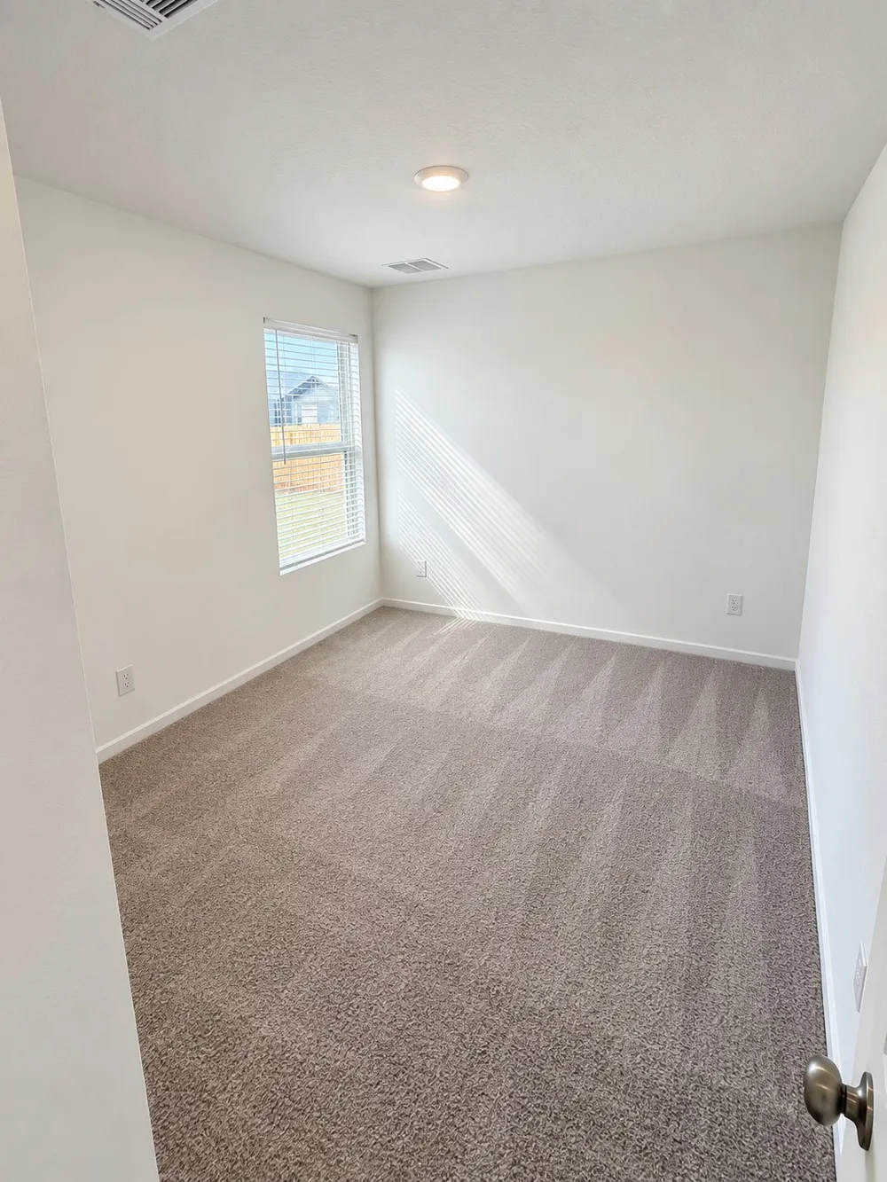 127 Jura Pass Kyle, TX 78640