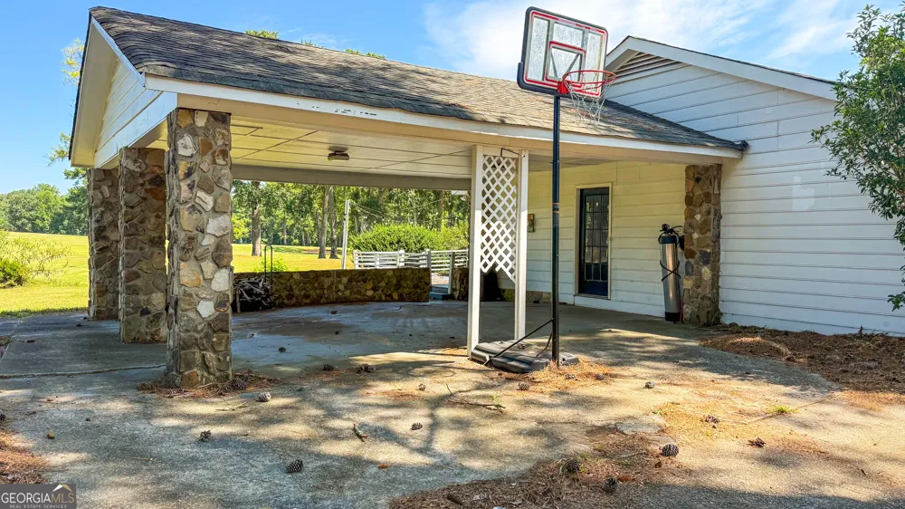 5931 Brassie Ridge LN Ellenwood, GA 30294
