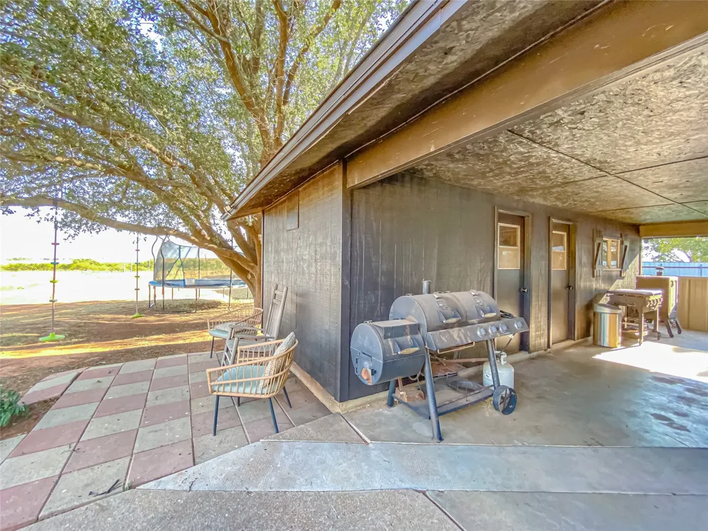 309 County Road 370 Sweetwater, TX 79556