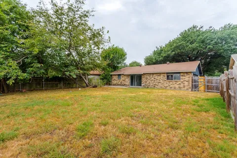 2633 Santa Anna Drive