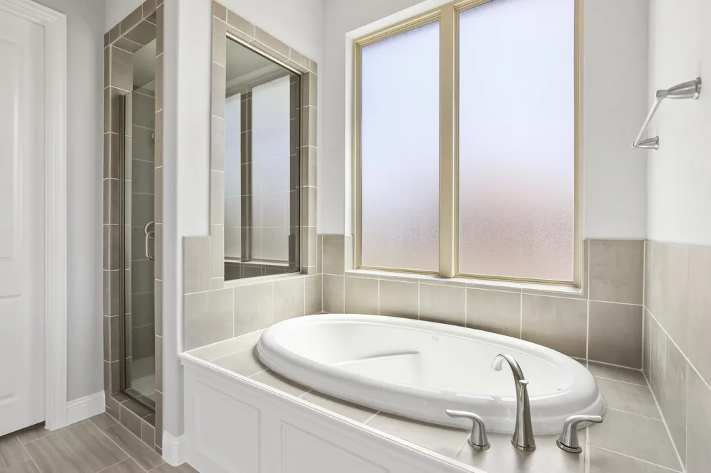 8336 RICHMOND The Colony, TX 75056