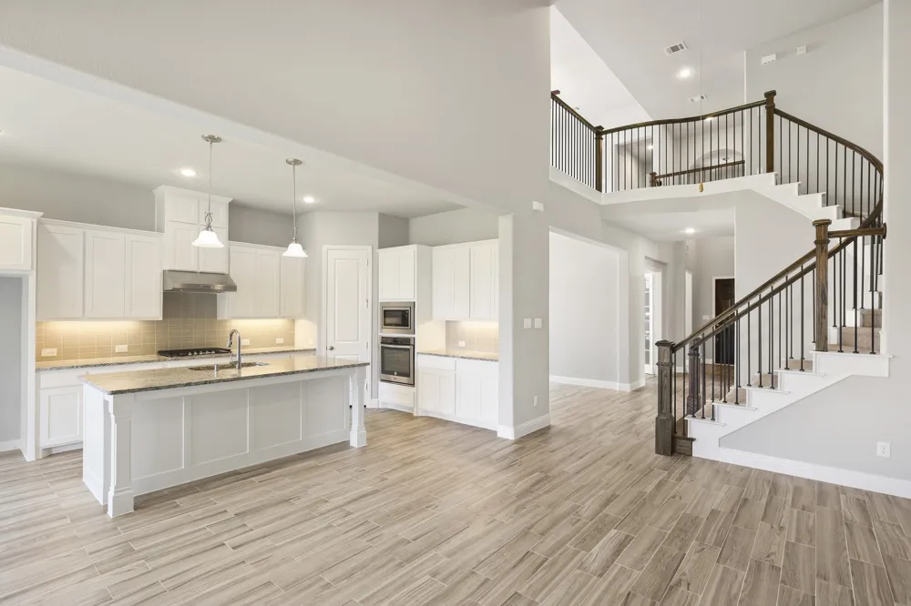 8336 RICHMOND The Colony, TX 75056