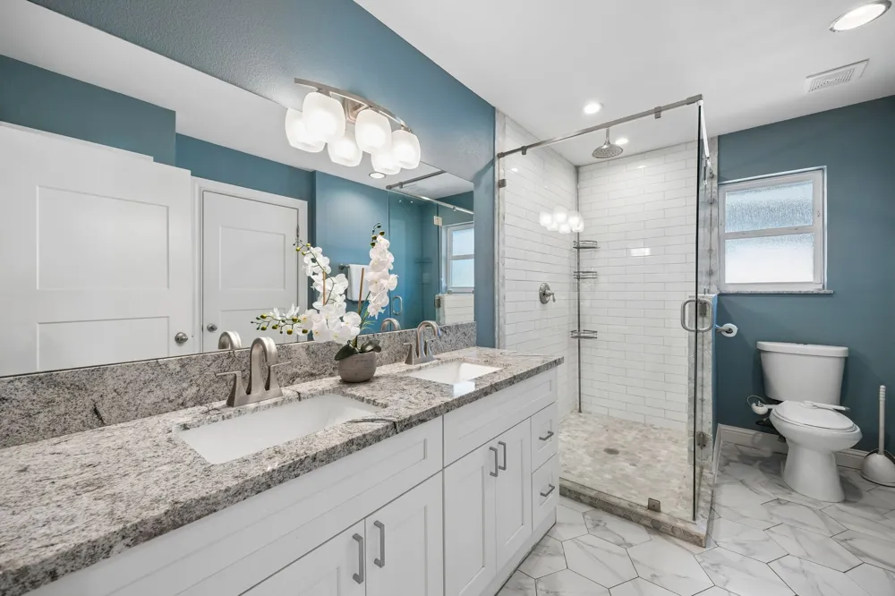 2329 Springhill Drive Dallas, TX 75228