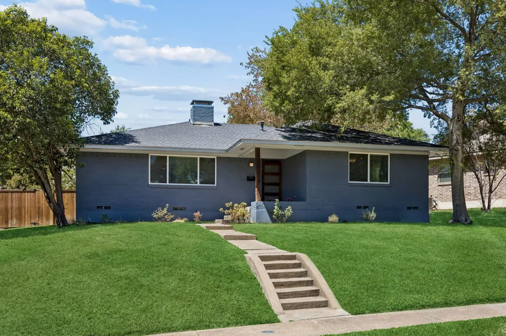 2329 Springhill Drive Dallas, TX 75228