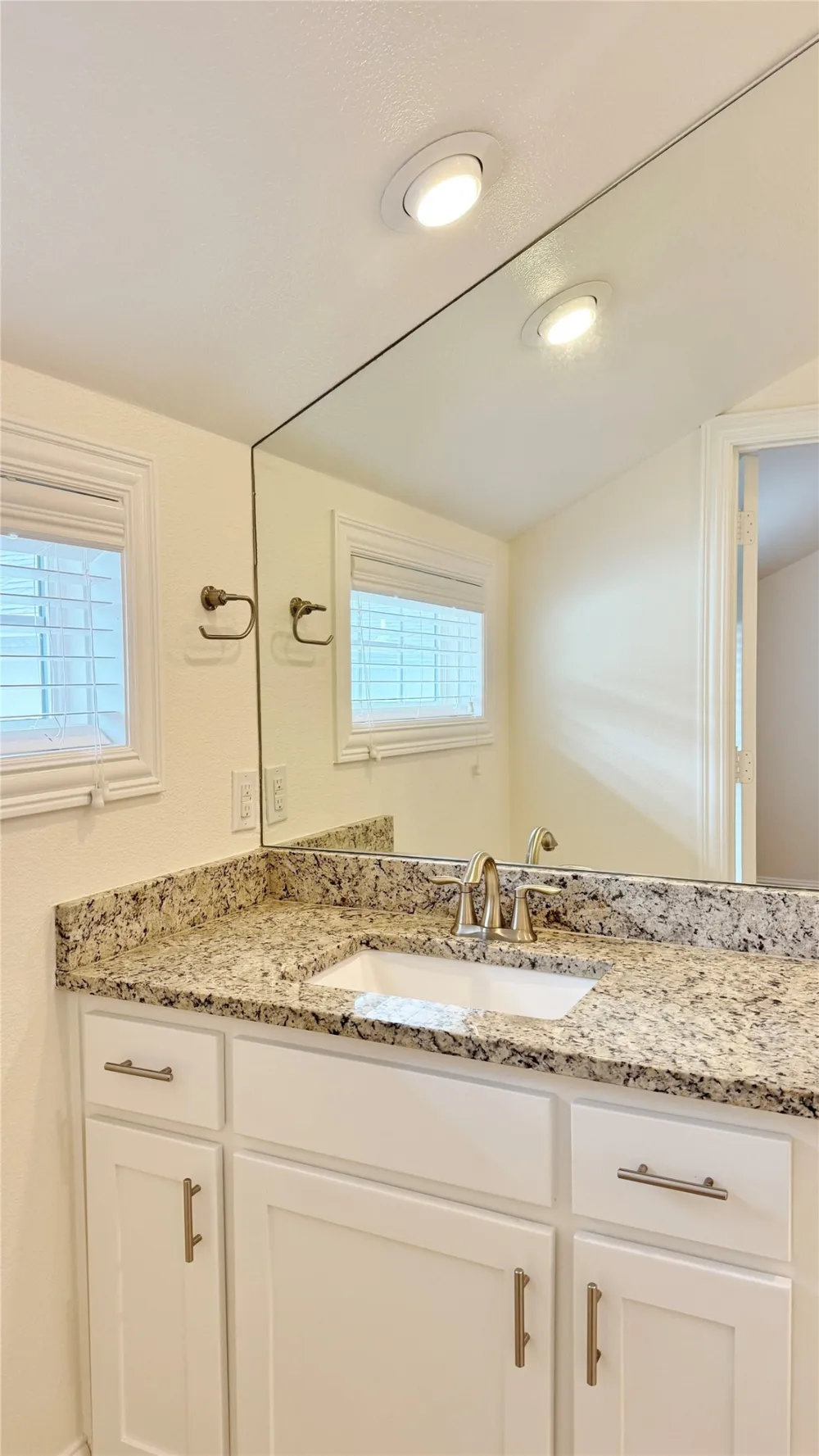 4133 Hyer Street #2 University Park, TX 75205