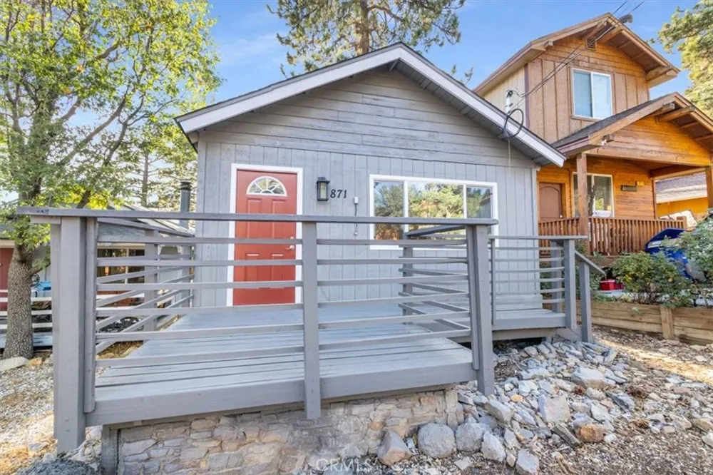 871 Maple Big Bear City, CA 92386
