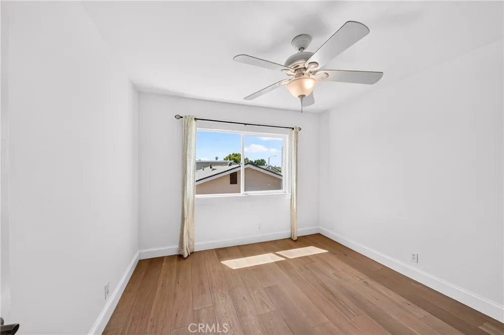 20042 Vintage Huntington Beach, CA 92646