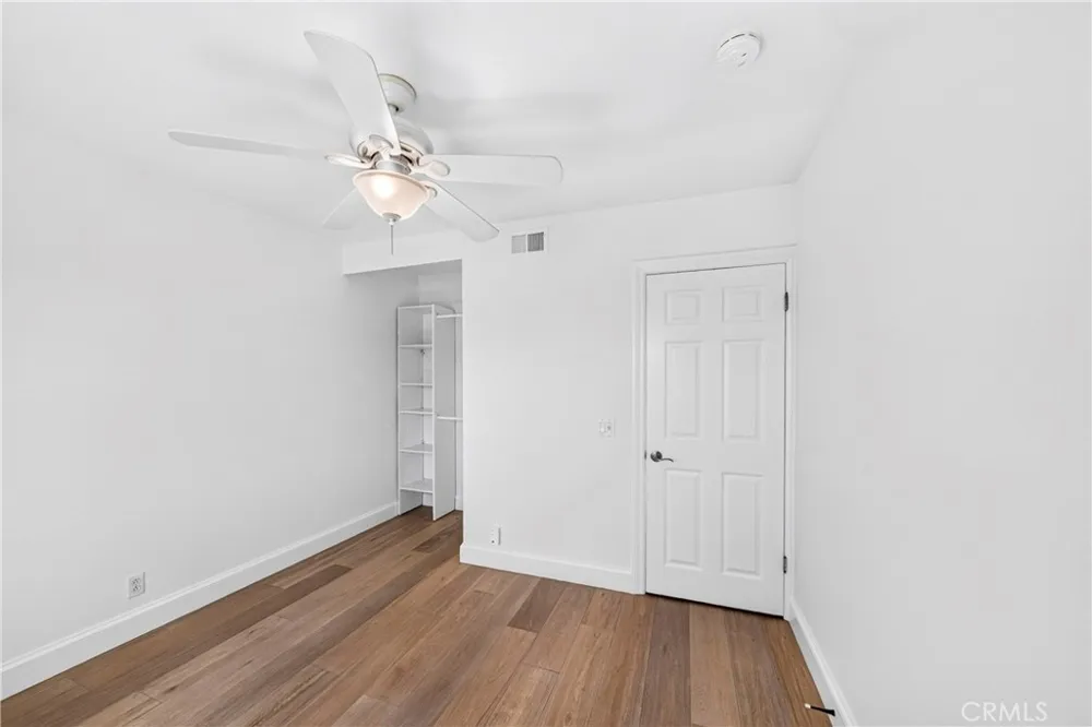 20042 Vintage Huntington Beach, CA 92646