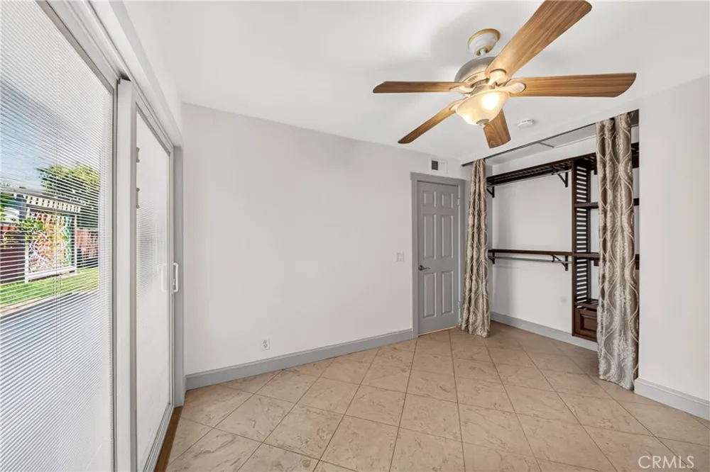 20042 Vintage Huntington Beach, CA 92646