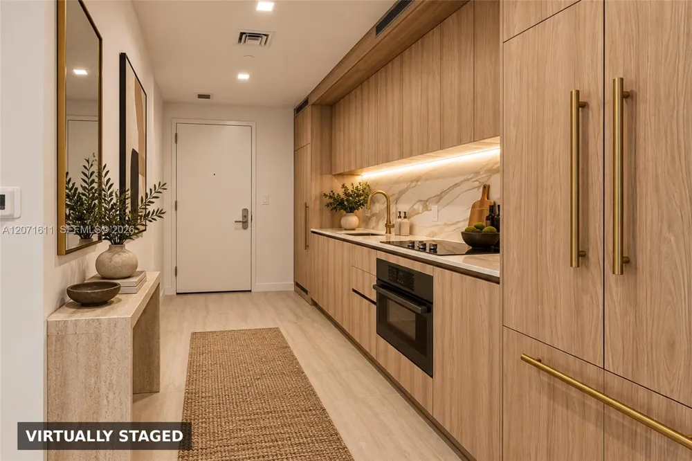 77 SE 5th ST #1607 Miami, FL 33131