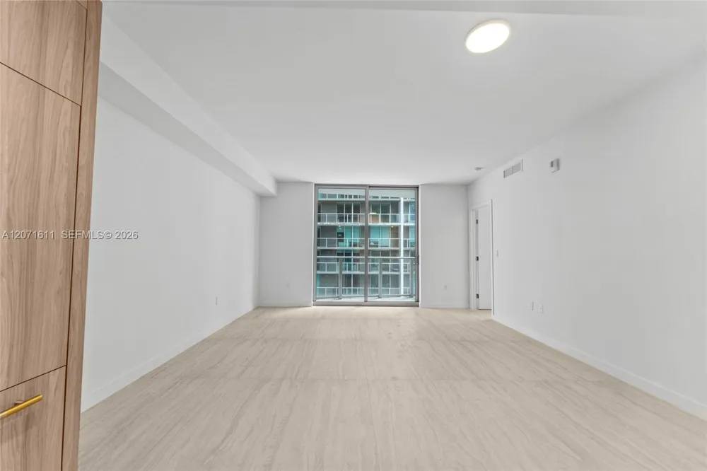 77 SE 5th ST #1607 Miami, FL 33131