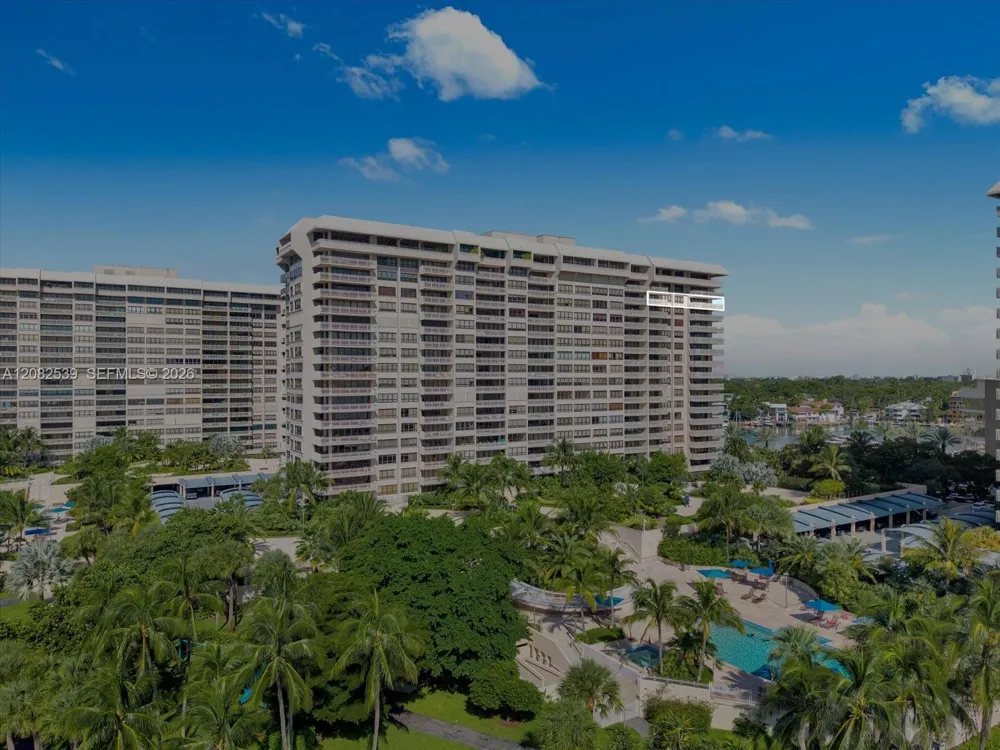 2 Grove Isle Dr #B1709 Miami, FL 33133