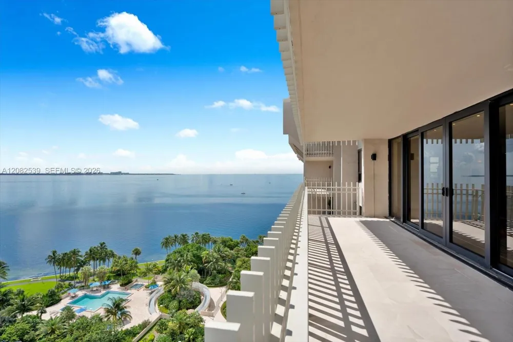 2 Grove Isle Dr #B1709 Miami, FL 33133